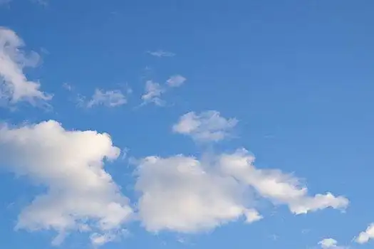 蓝天,白云,云彩,天高云淡,白天白云,晴空万里,天边,蔚蓝,蔚蓝的天空