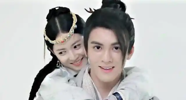 演员曾舜晞和陈钰琪戏里戏外都很甜,网友:像极了爱情