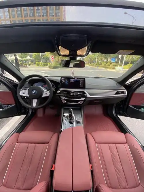 开出去都被问爆的宝马内饰~99_汽车杂谈社区_易车社区