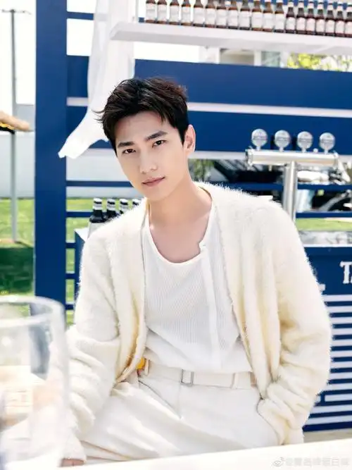 杨洋宋焰##杨洋##杨洋久九##咩咩morningcall