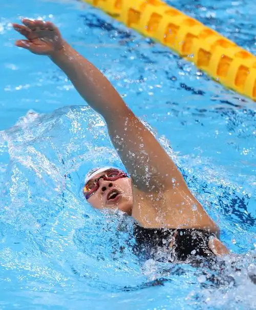 游泳——蒋裕燕获女子400米自由泳s6级冠军