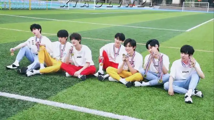 时代少年团 星奔川骛