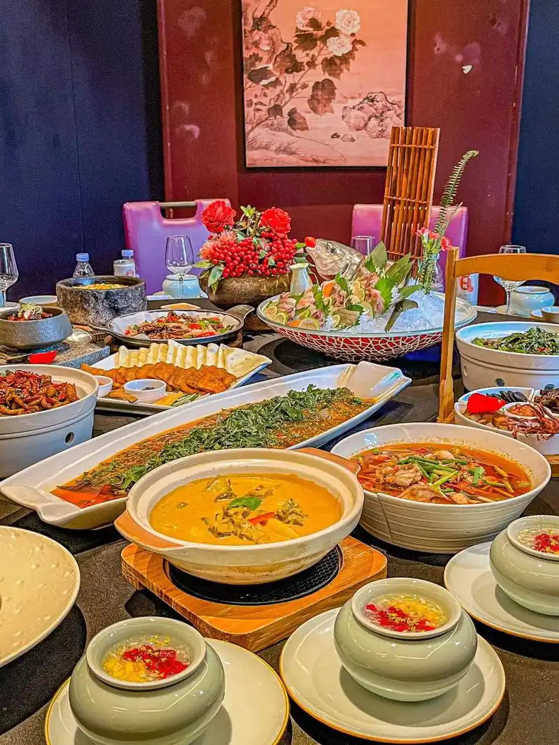 生日宴请首选6015成都20年老牌酒楼真赞.