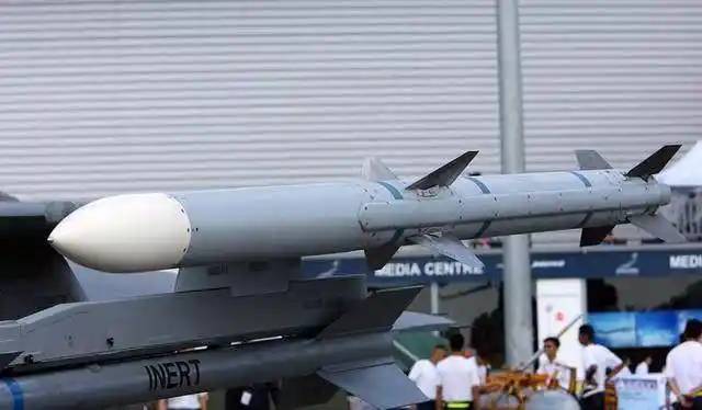 美国aim-120d中程空空导弹欧洲研制流星超视距空空导弹的计划可以追溯