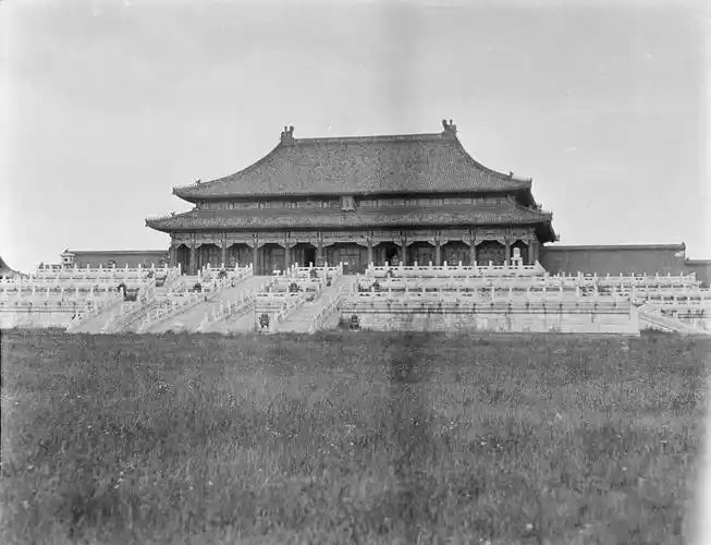 一百年前紫禁城的真实面貌,皇家威仪尽失