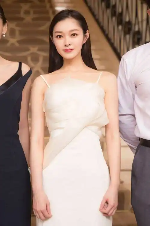 万万没想到34岁无人敢娶的宋轶才是真正的人间清醒