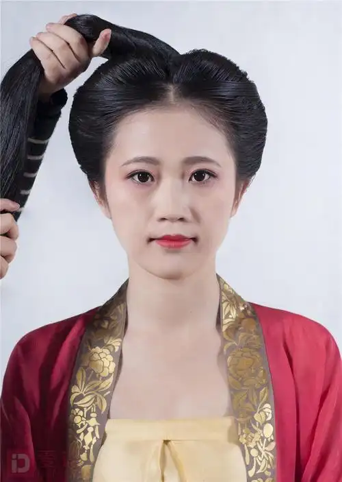 古装影视发型之宋朝贵族女子造型