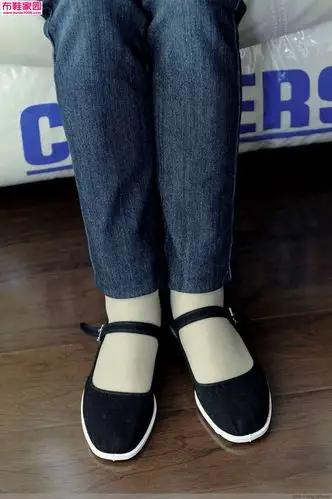 【布鞋情怀】爱穿布鞋的小媳妇(153p)