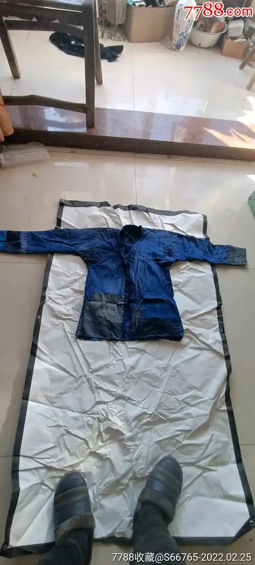 怀旧民国老手工补丁落色布上衣