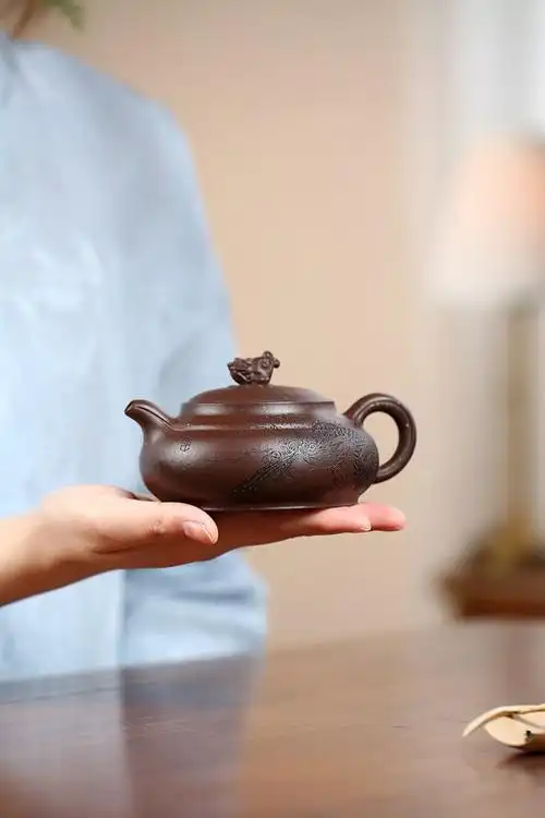 【螭吻】紫玉金砂·230cc作者:张暗军国家级高级工