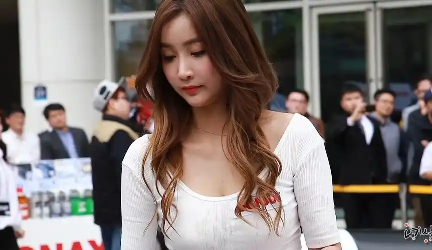 ppl洗车秀 首尔城东区圣水洞易买得