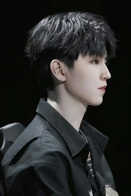 王俊凯鼻子还好吗##王俊凯 盒子里的猫预告