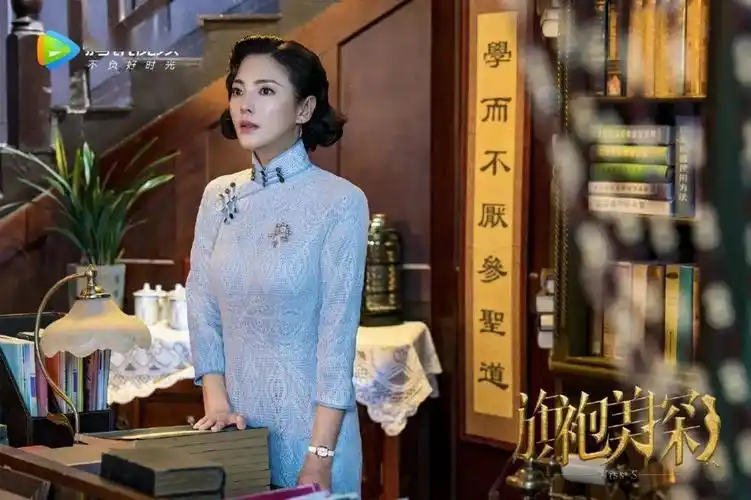 还有超美绮绮子(张雨绮)客串  旗袍造型绝美! 惊喜又惊艳!