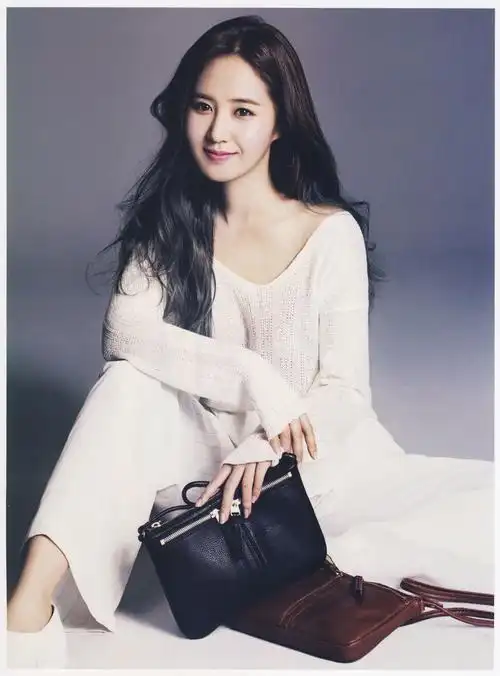 少女时代成员权俞利写真