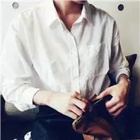 2018好看穿白衬衫的男生头像