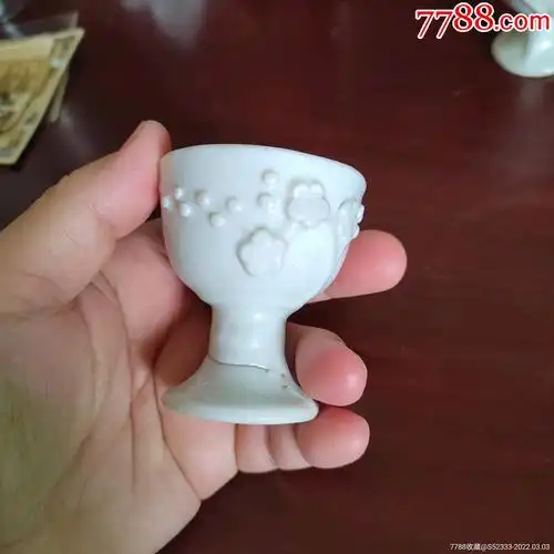 民国德化白瓷高脚梅花杯3只