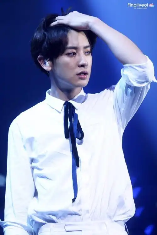 朴灿烈新歌mv##朴灿烈合作曲yours#白衬衫学长