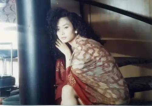 邝美云 cally kwong的图片