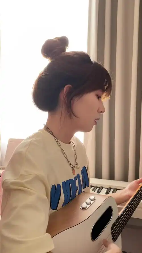 我总在想我不想失去的人也会舍不得失去我吗小半陈粒吉他弹唱翻唱