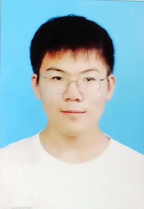 2020.09田中高一(8)班同学证件照