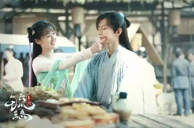 角色有血有肉让人记忆深刻的剧,这部戏欣赏到了成毅,前期的袁冰妍演得