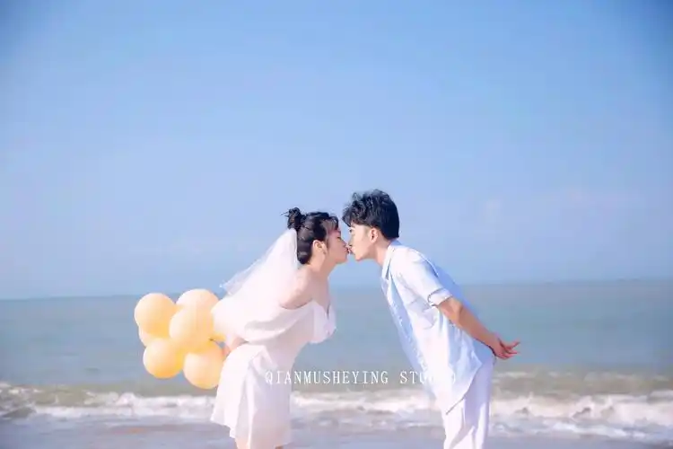 情侣写真系列 #20220222中国式浪漫 #海口约拍 # - 抖音