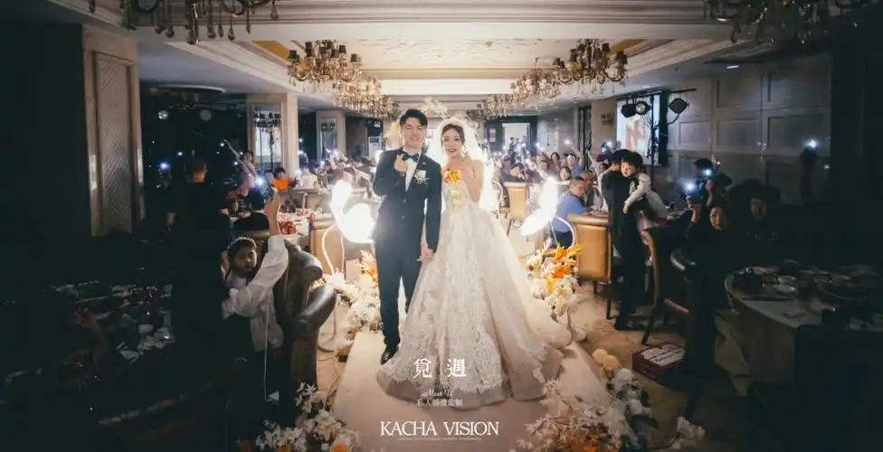 觅遇私人婚礼定制婚摄礼69影 | 咔嚓影像婚礼录像 | 贰月视觉婚