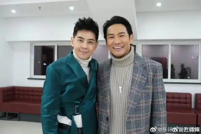 杜德伟林志颖后台重聚