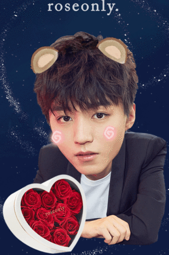 浪漫男友送金送银送花不浪漫的送金银花