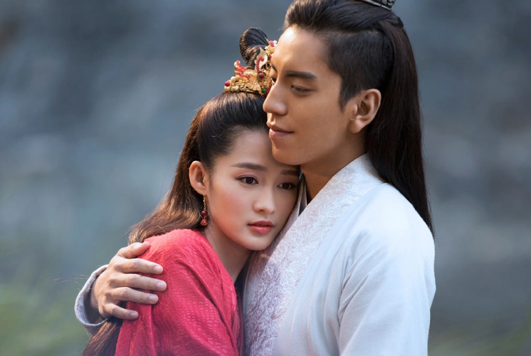 就像由王大陆,李沁肖战等人主演的古装剧《狼殿下》,可以说一次次给予