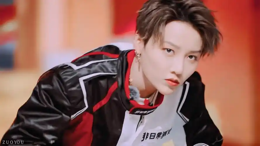 刘雨昕团综 - 堆糖,美图壁纸兴趣社区