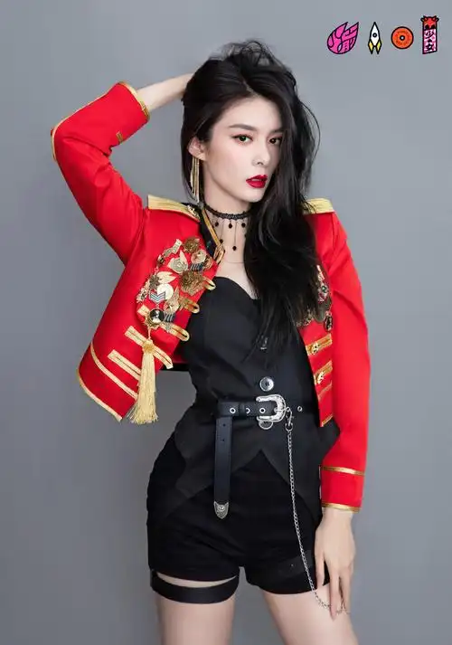 火箭少女101酷美性感写真图片1011