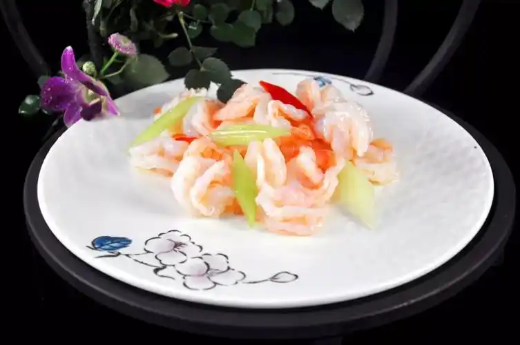 高档宴会上常用的头道 a target="_blank" href="/item/热菜/7200518"