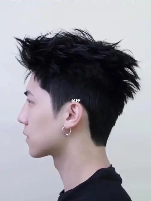 钢夹烫|男生烫发|男土发型锡纸烫i#东莞男生碎盖烫烫型不烫卷的