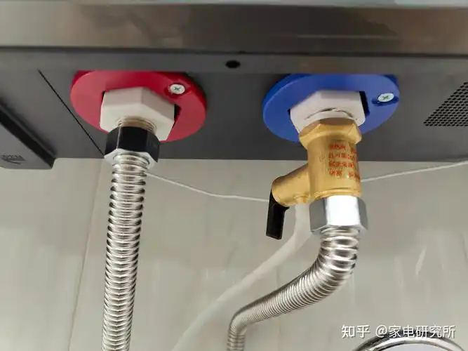 热水器出水口很脏怎么办?试试免清洗电热水器吧!