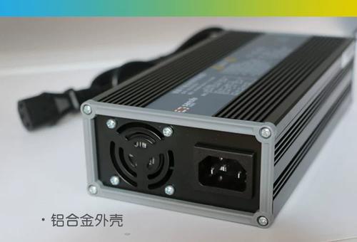 电动车锂电池充电器72v5a电瓶车充电器84v5a72v20ah30ah40ah