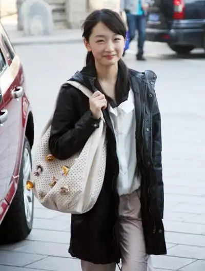 周冬雨回应考上北电争议 自称没有优势_艺考资讯_艺术新闻_北京艺术