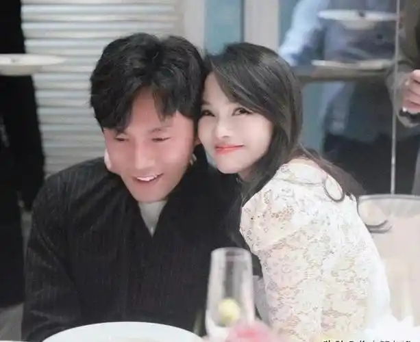 秦昊:三次戛纳影帝提名,娶大自己十岁童年女神,终获幸福