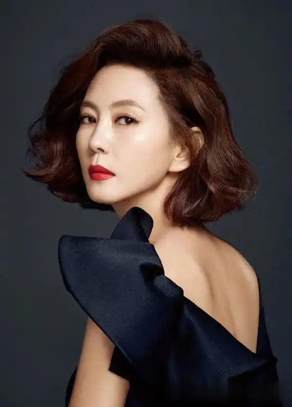 韩国女星金南珠以《天桥风云》走红,身高168,是演员和模特, - 抖音