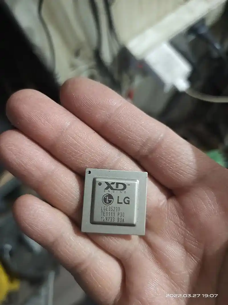 一组lg换芯片图片,和一组海思方案网口写引导. - 抖音