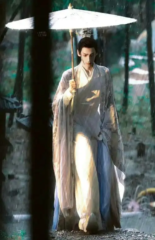 罗云熙古装梦回润玉