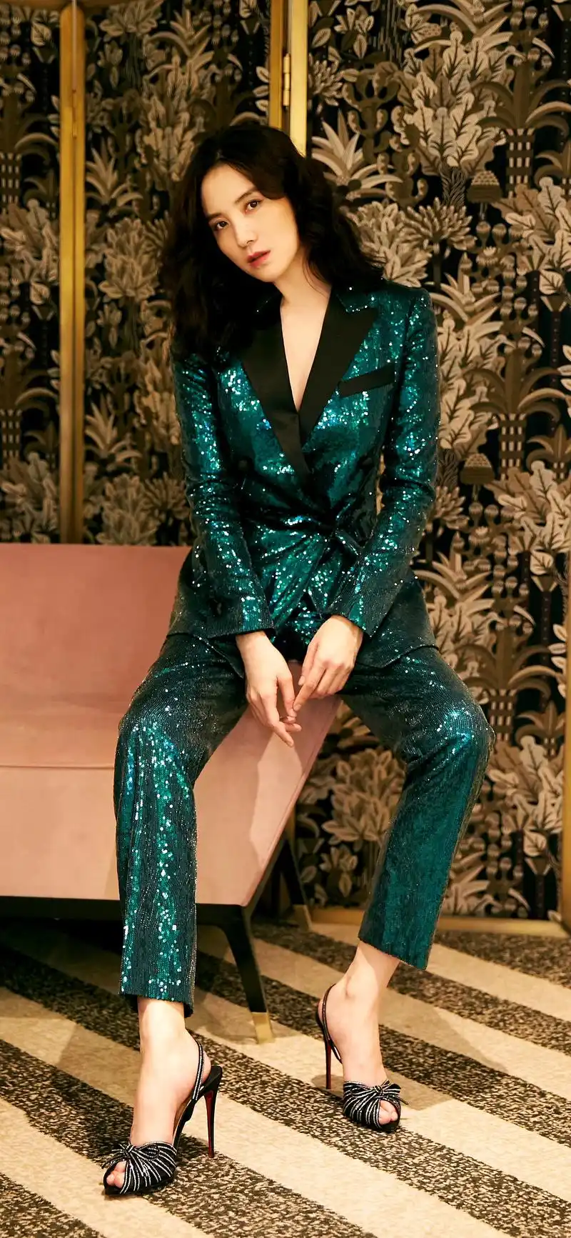 美目倩兮小宋佳