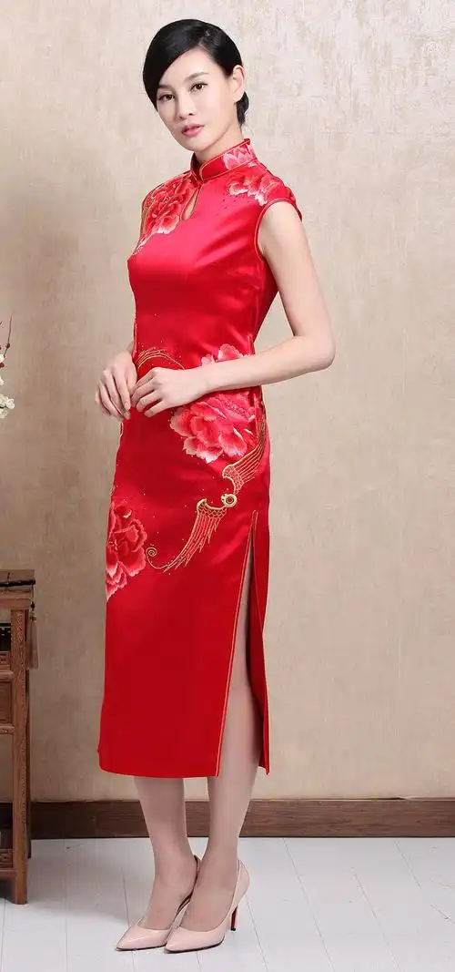 jd红色刺绣真丝旗袍