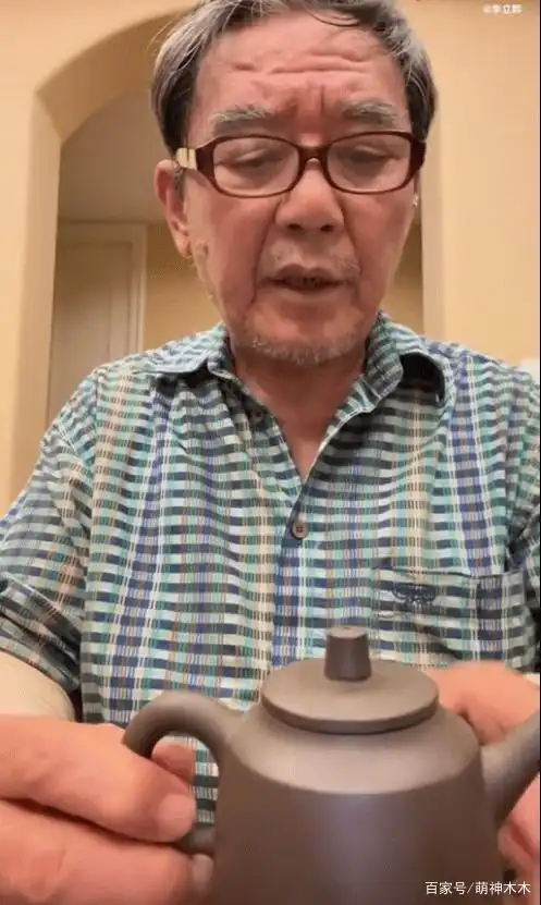 69岁李立群近况曝光,头发花白精神饱满,64岁才还清债务享受生活