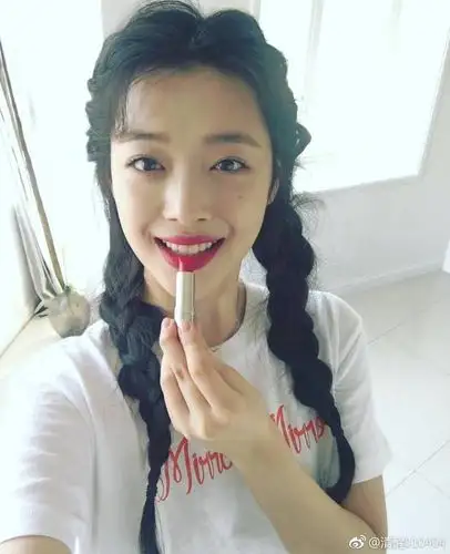 崔雪莉:放飞自我的我越来越美丽