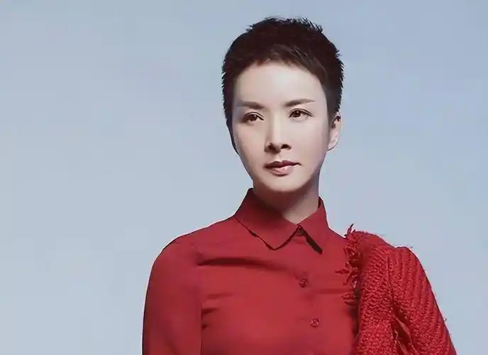 著名演员谢兰:嫁大11岁丈夫,41岁才当妈的谢兰,如今过的怎样?