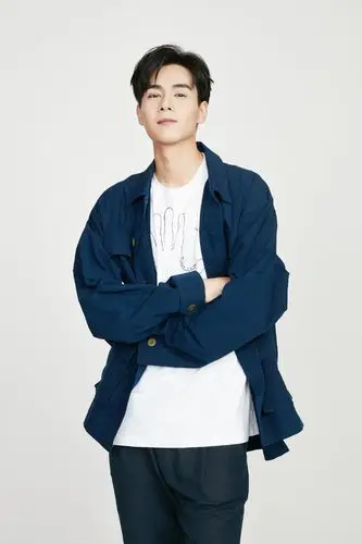 发型图片 1/6 2/6 3/6 4/6 5/6 6/6 上一组图 下一组图 胡一天《二十