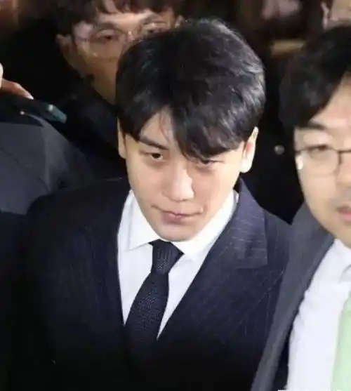 原创原创胜利事件后bigbang成员首度公开现身向粉丝们问候