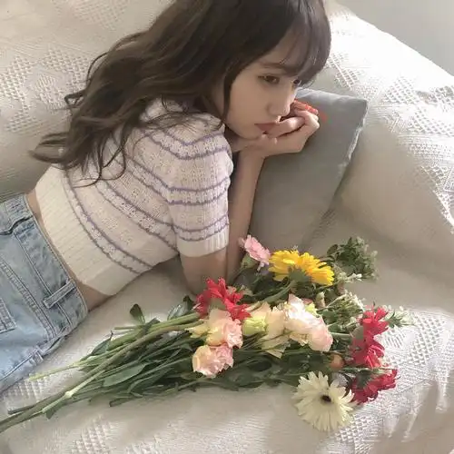 snh48宋昕冉更多美女校花可以进我微博看