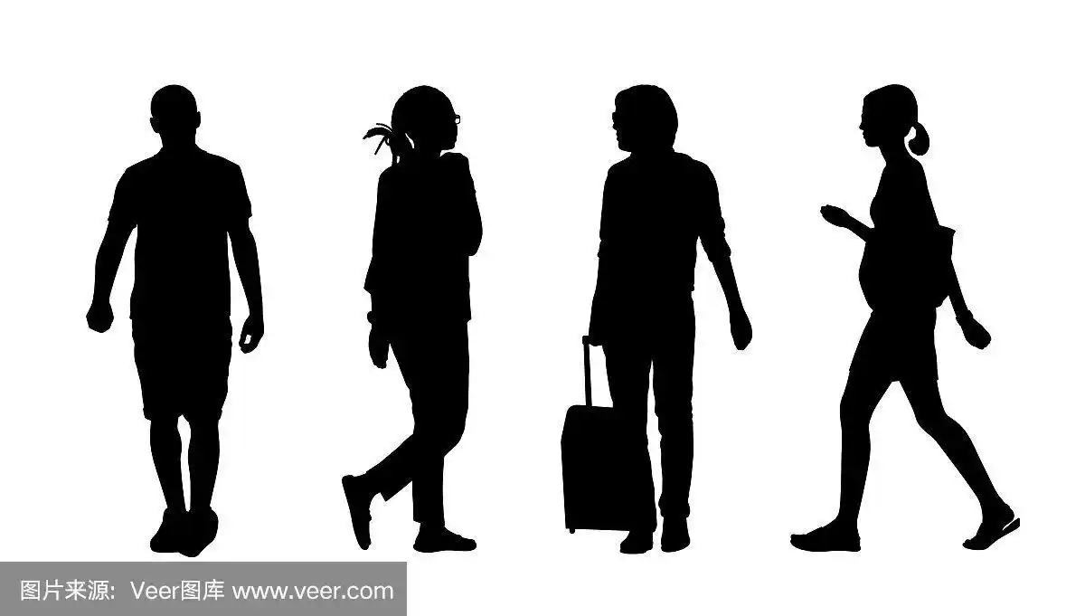 人们在户外行走的剪影